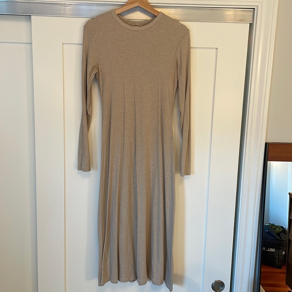 Uniqlo long sleeve ribbed dress